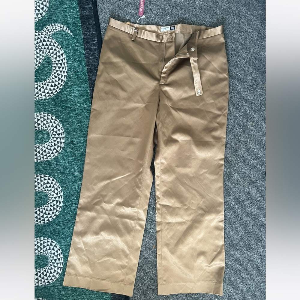 Gap Cropped size 8 Pants